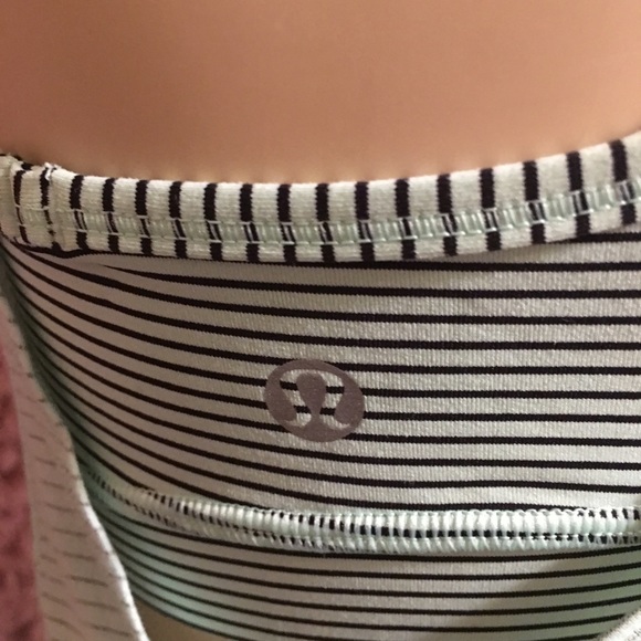 Lululemon tank top - Picture 3 of 3